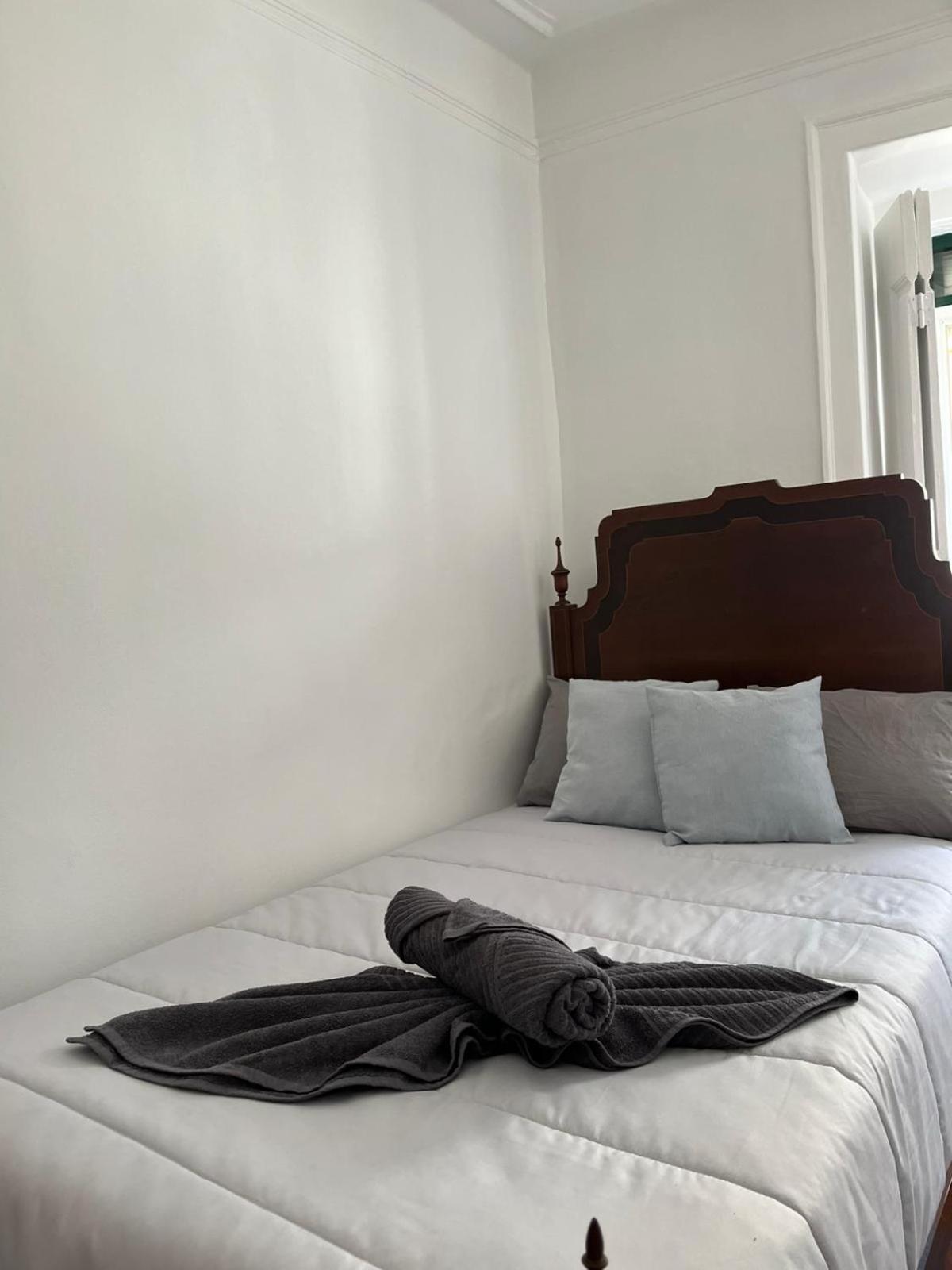 Lisboa Principe Real Home - Casa De Hospedes Pokój zdjęcie