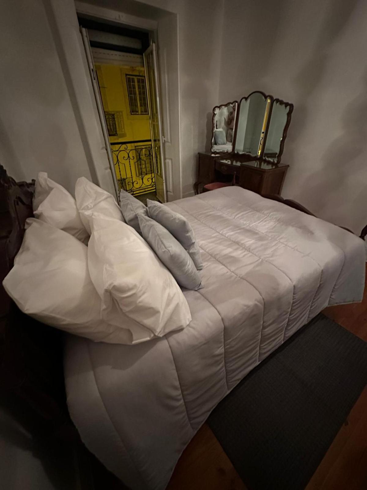 Lisboa Principe Real Home - Casa De Hospedes Pokój zdjęcie